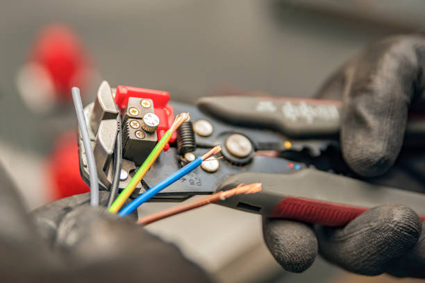 Best Circuit Breaker Repair  in Signal Mountain, TN